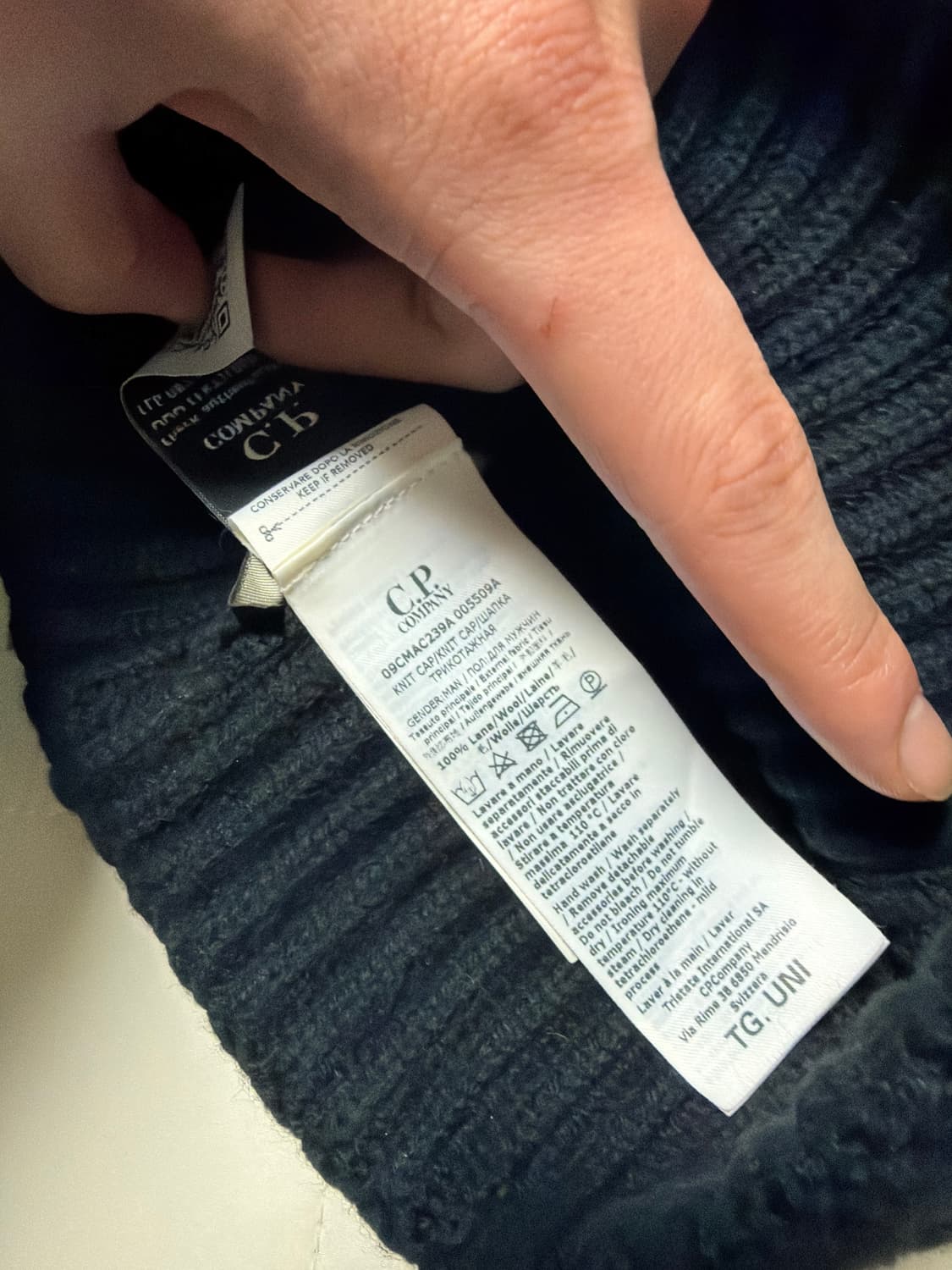 cp컴퍼니 비니 상품이미지3