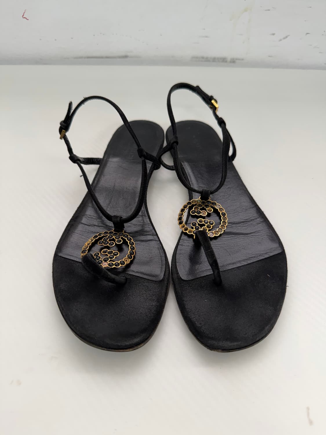 정품) 구찌 블랙 GG 로고 쪼리 샌들 37 상품이미지1