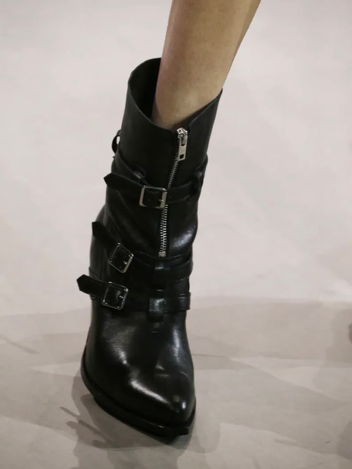 셀린 부츠 힐(250사이즈) 상품이미지3
