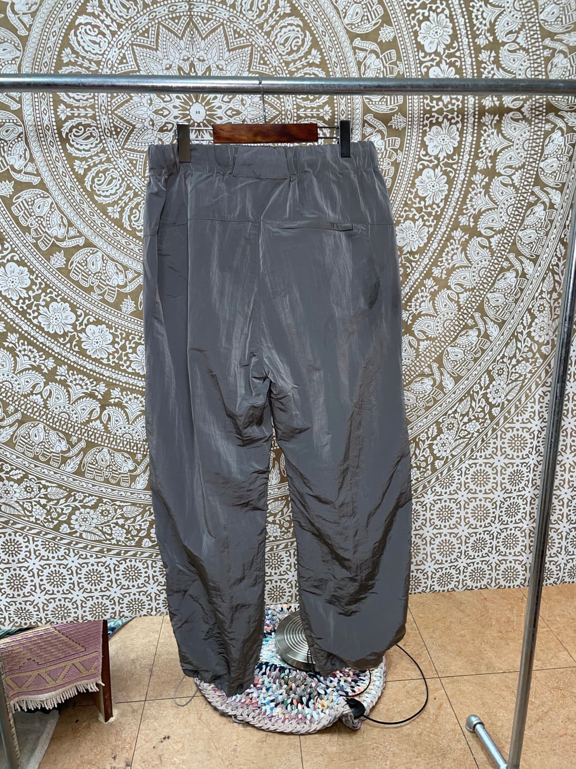 자라 실버 밴딩 우븐팬츠  상품이미지5