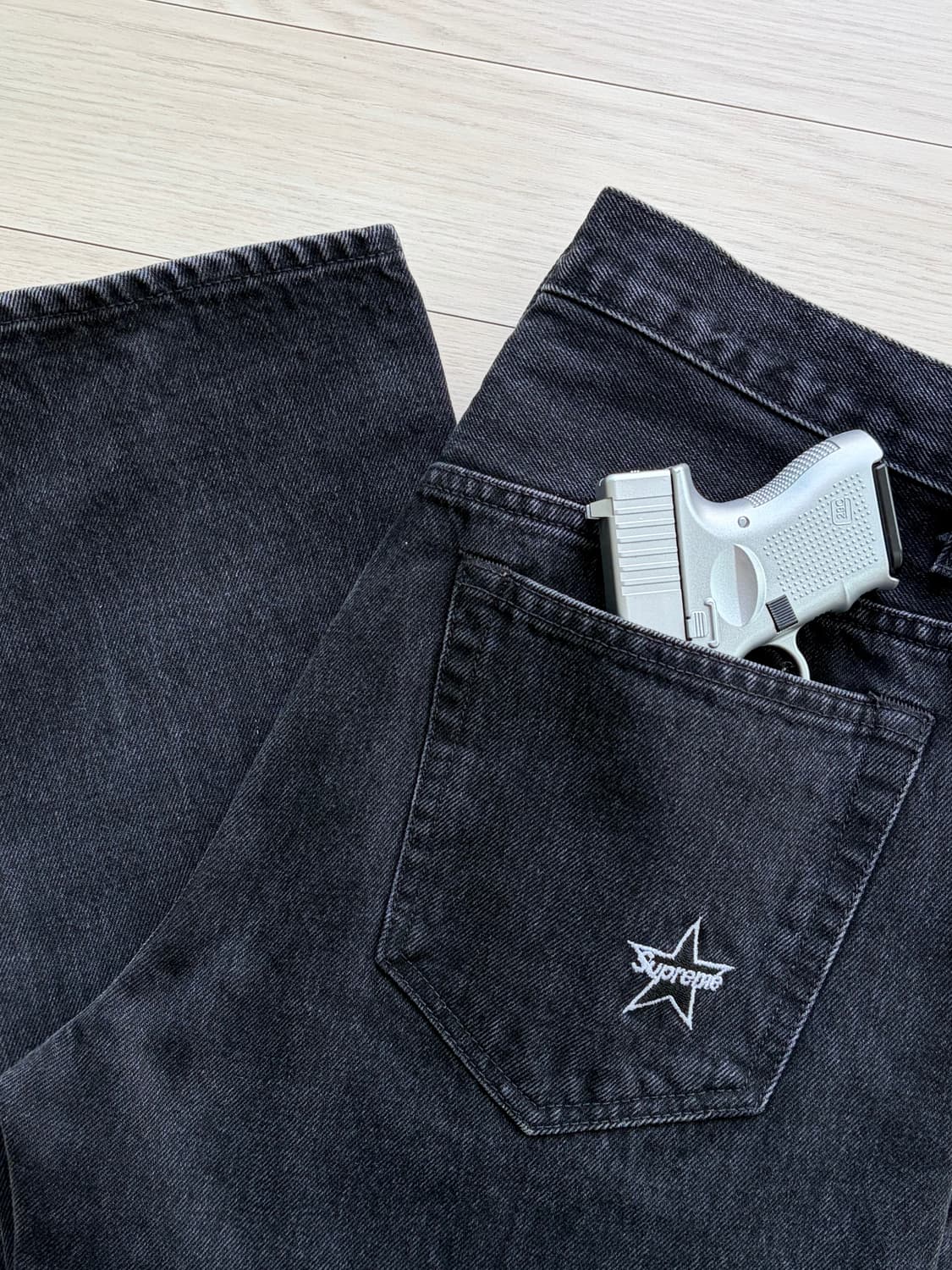 Supreme 슈프림 레귤러 데님 블랙 진 30 상품이미지7