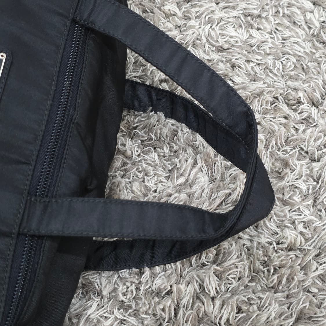 프라다 포코노 나일론 핸드백 베니티백 상품이미지7