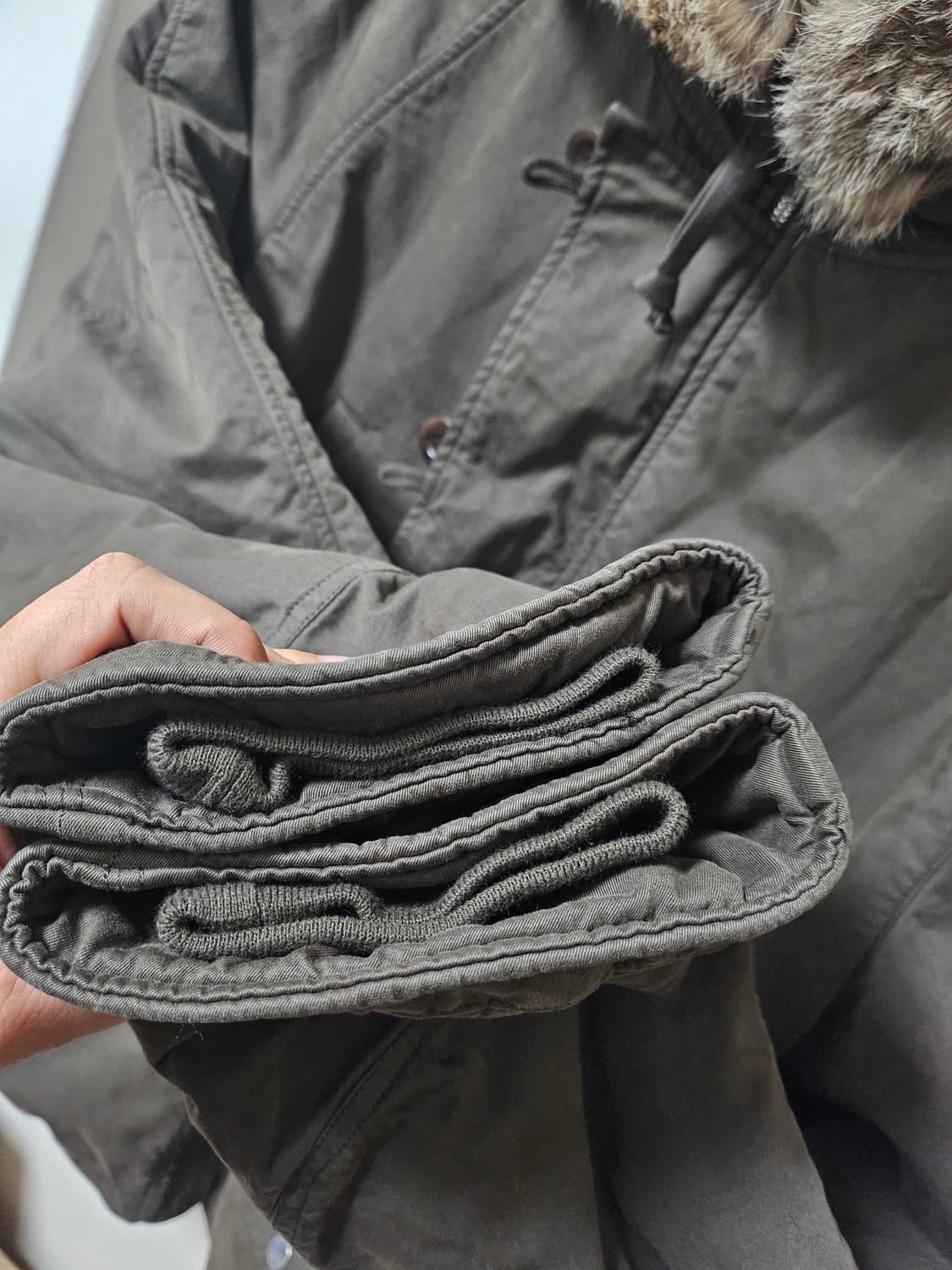 cp컴퍼니 토끼털 야상 100(105-110) 상품이미지3