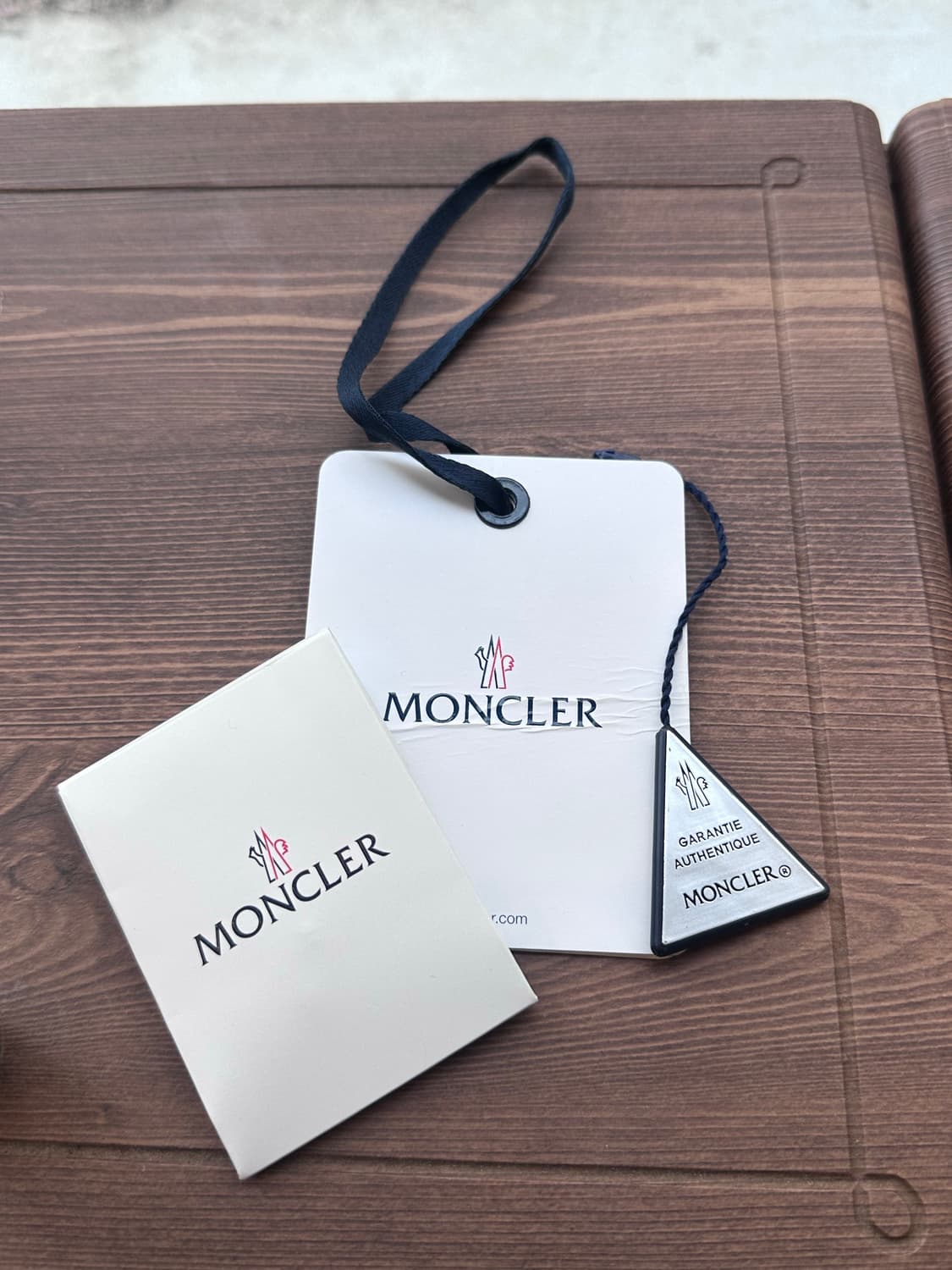 몽클레어 마야 2사이즈 상품이미지5