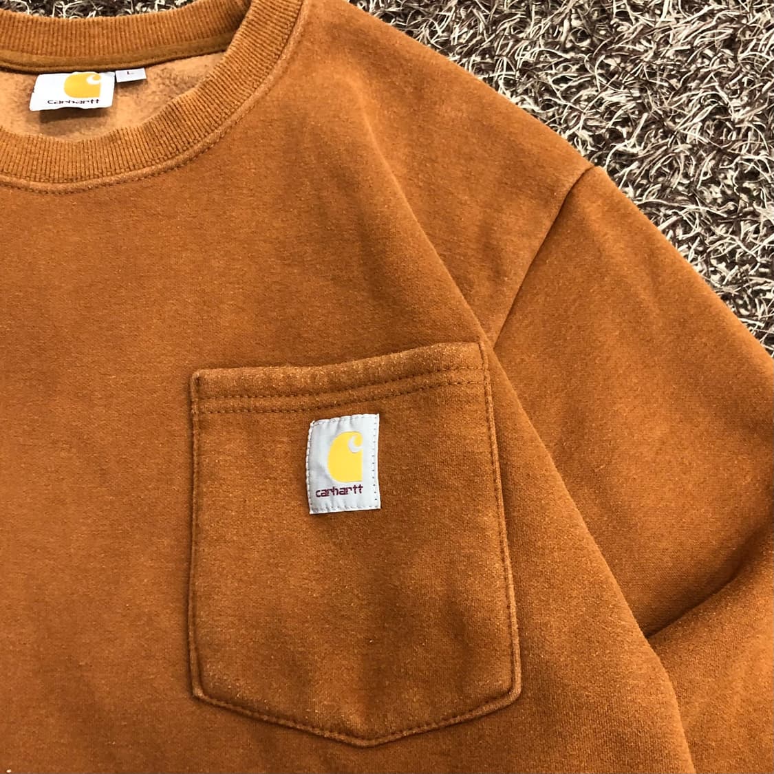칼하트 된장 포켓 기모 맨투맨 상품이미지2