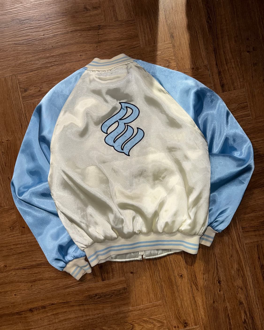 로카웨어 스타디움자켓  상품이미지3