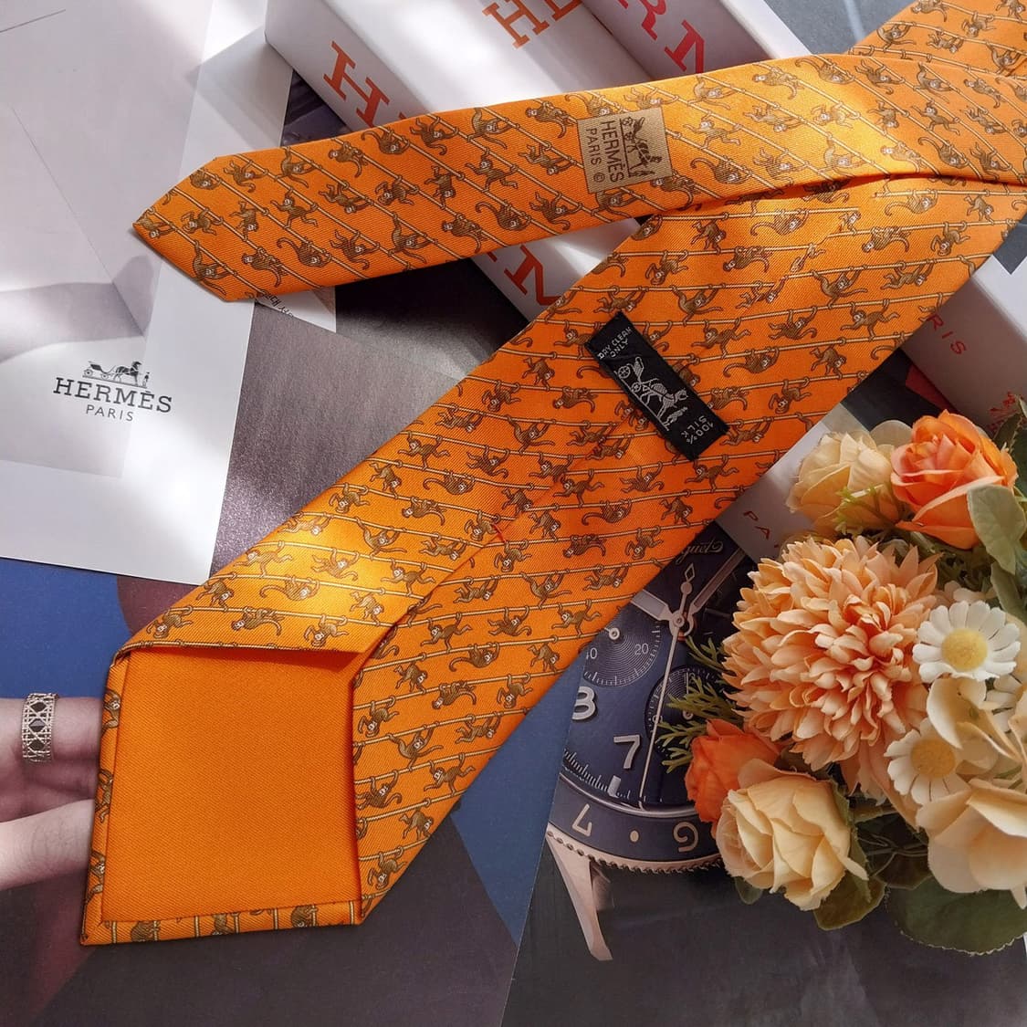 에르메스 오렌지 원숭이 모티브 넥타이 9.5cm A+등급 K2592 상품이미지4