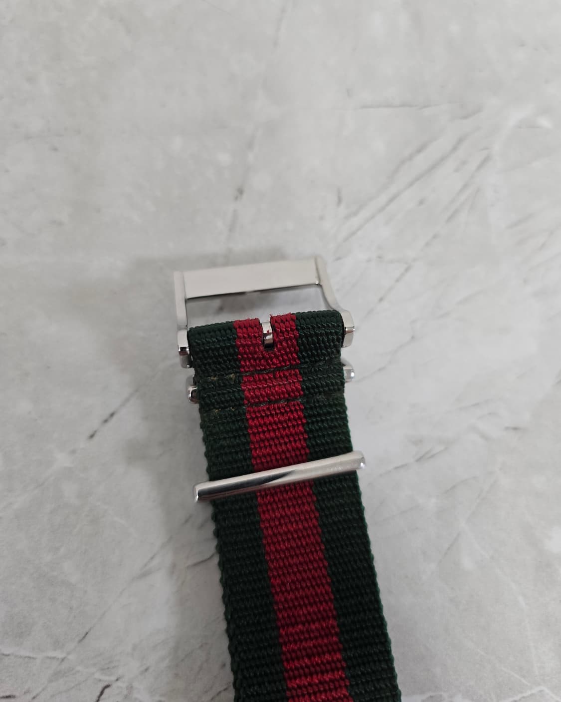 구찌 다이브 시계 판매 상품이미지5