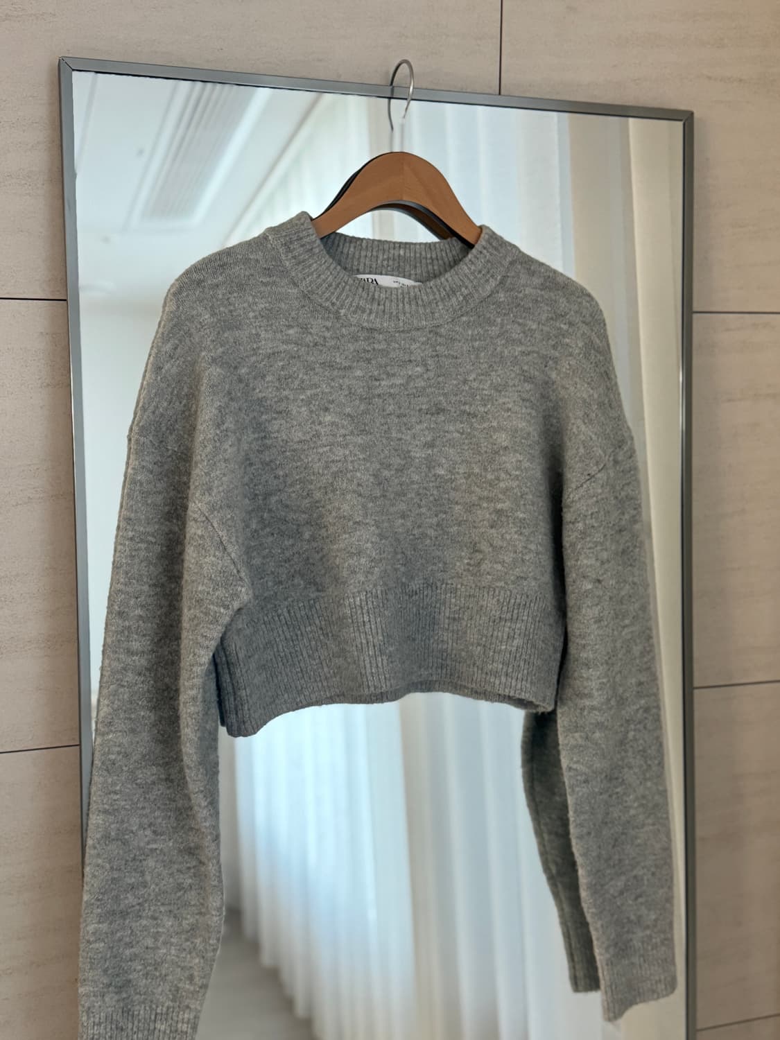 자라(zara) 울 부클 크롭 니트 상품이미지7
