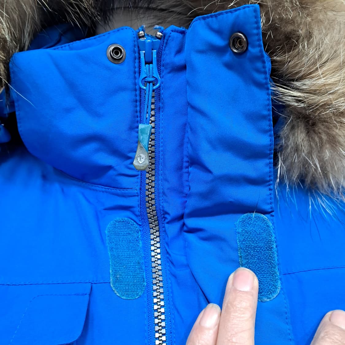 블랙야크 파란색 구스고어텍스 패딩 ,90 상품이미지5