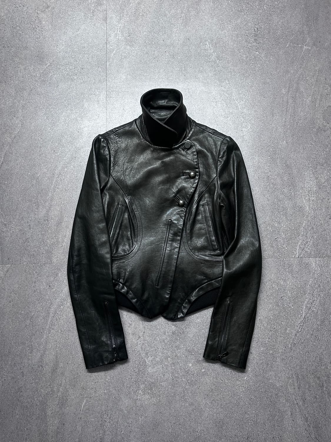 웨이브 사선 하이브리드 램스킨 자켓 상품이미지1