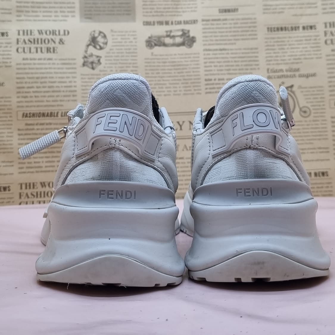 펜디 플로우 여성 스니커즈 37 240 상품이미지4