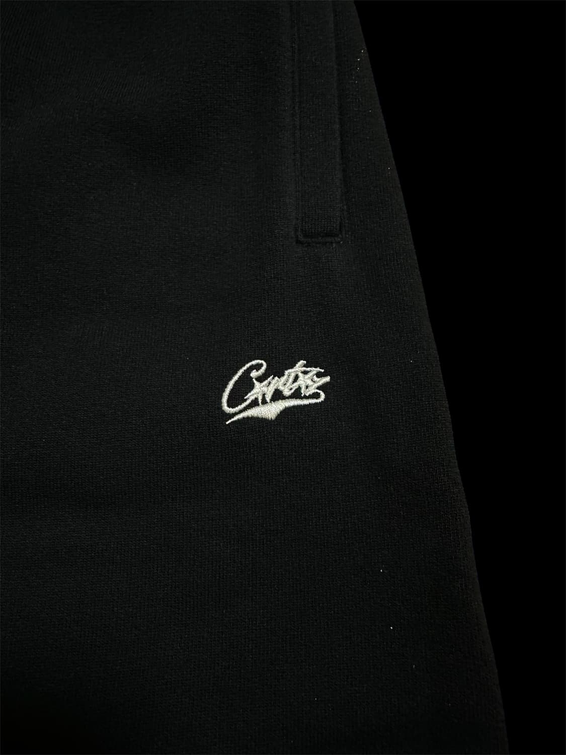 Corteiz Woosh Open Hem Sweatpant Black 상품이미지4