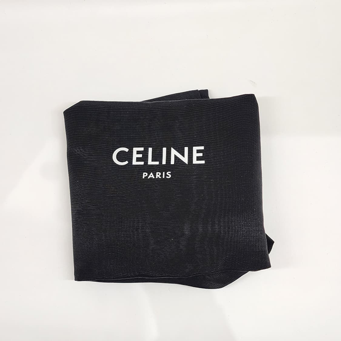 셀린느 189793DRU.38NO 카프스킨 마이크로 러기지백 블랙 상품이미지8