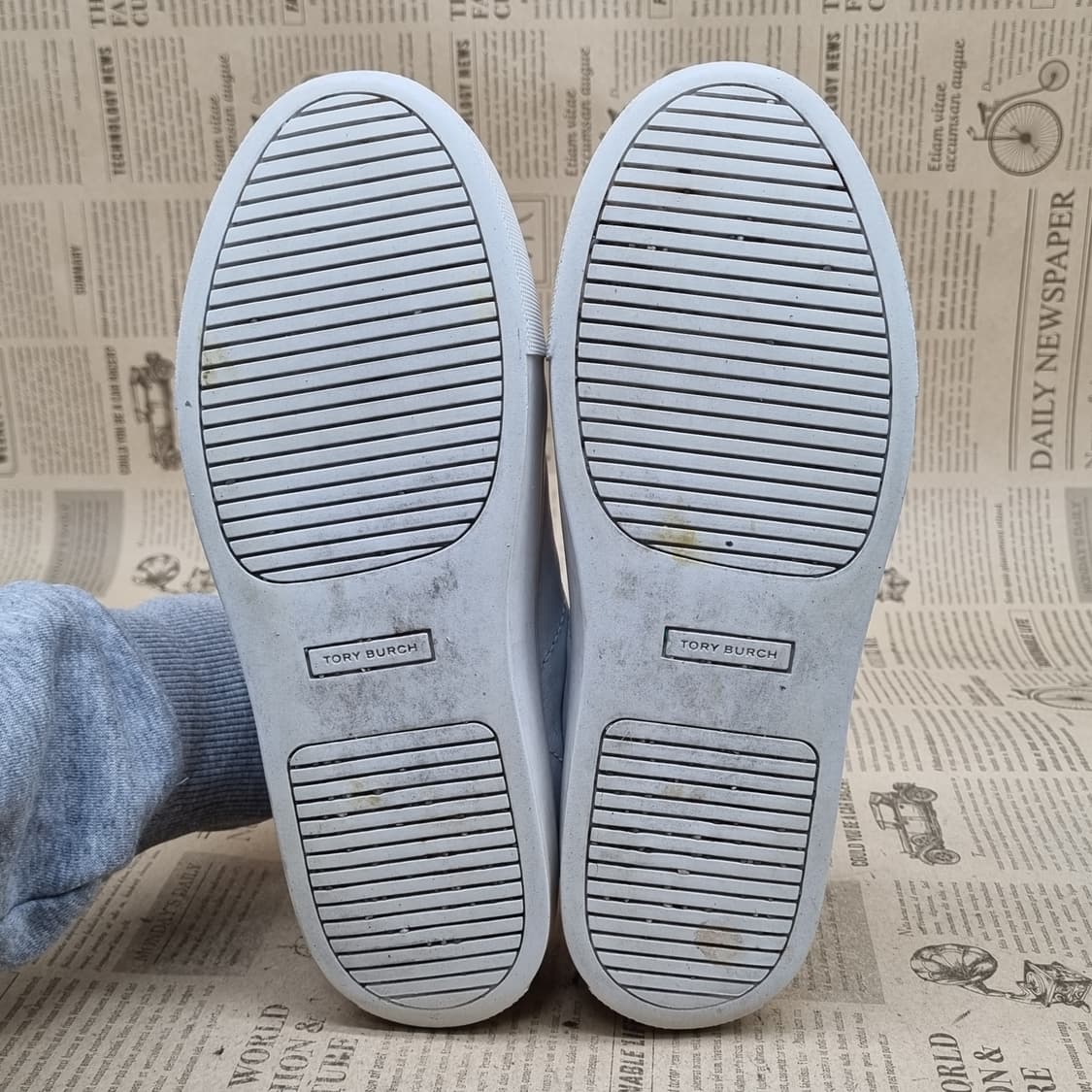 토리버치 레더 여성스니커즈 235 상품이미지3