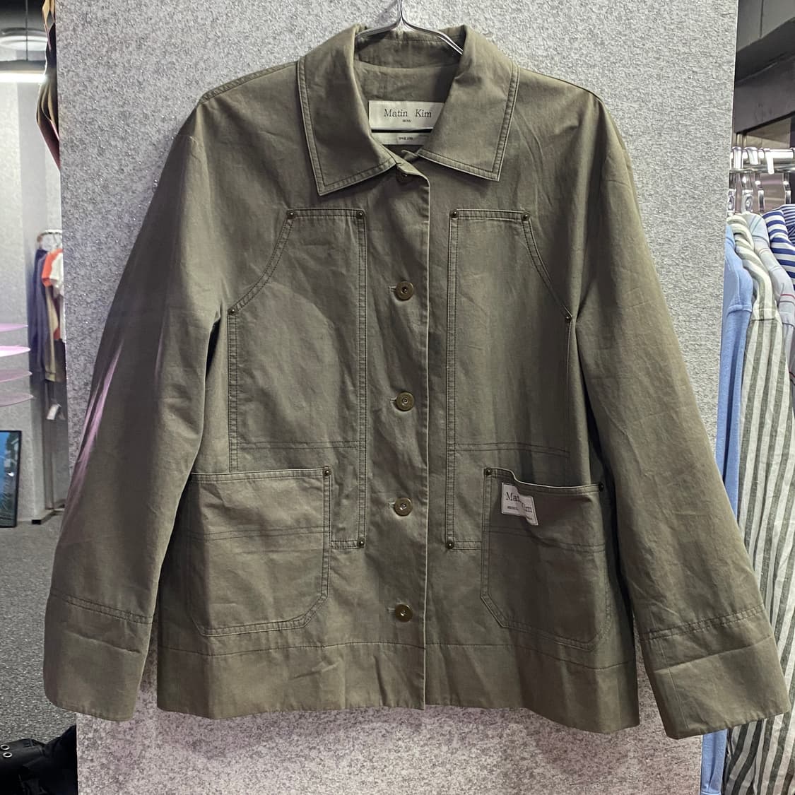 마뗑킴 카펜터 버튼 워크 자켓 B4461 상품이미지2
