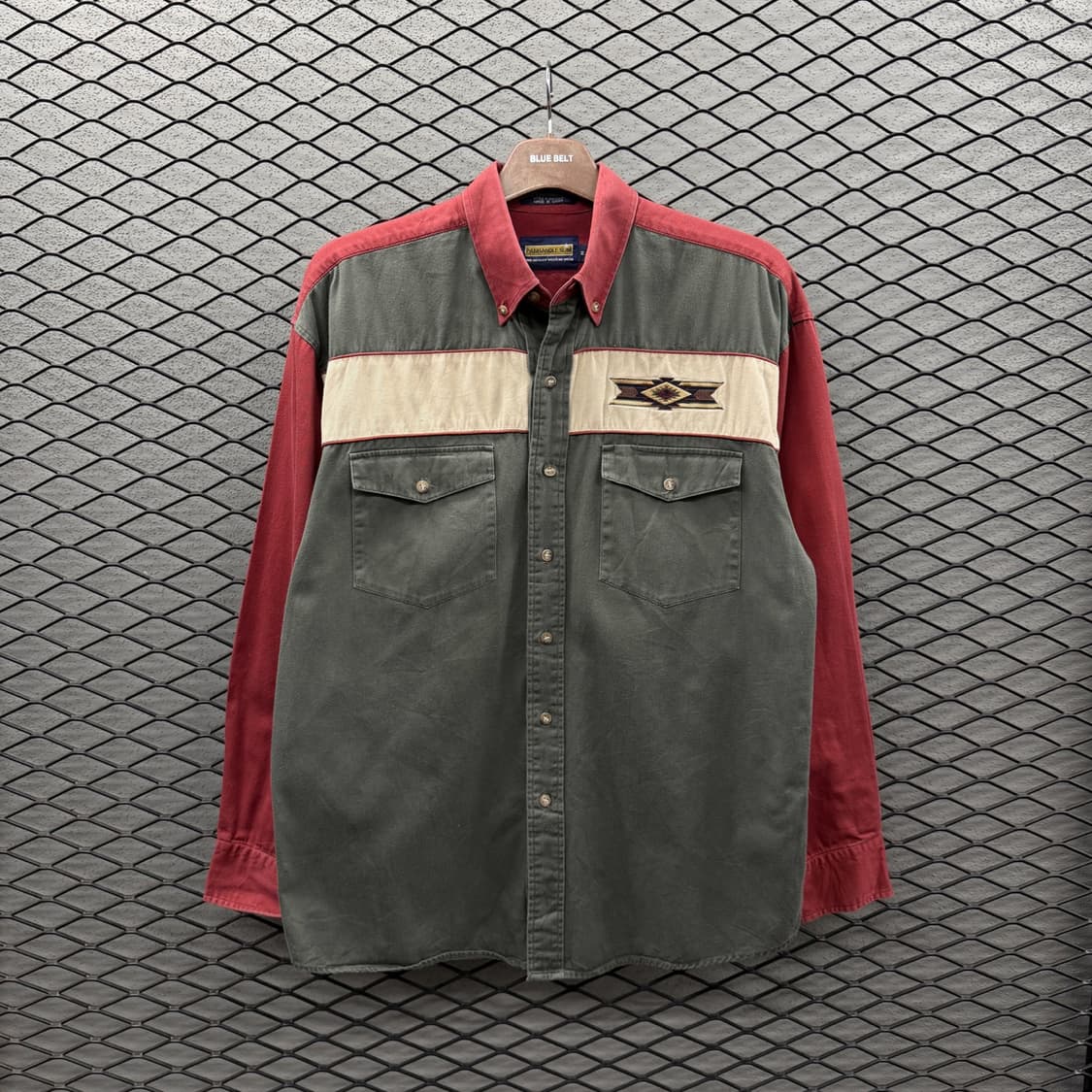 USA VINTAGE 웨스턴 워크셔츠 나바호 패턴 투포켓 디테일 카키 상품이미지2
