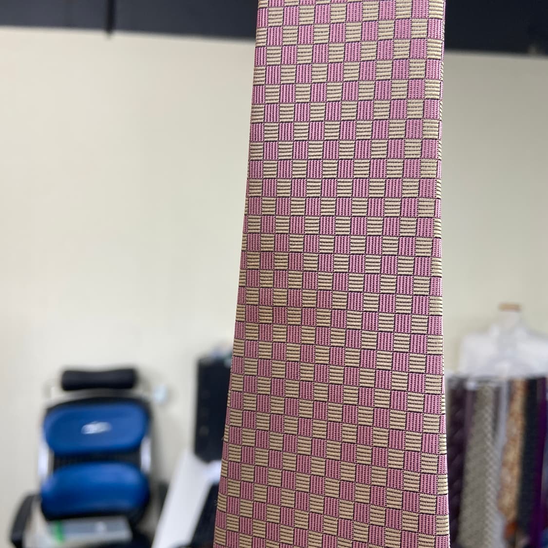 루이비통 (LOUIS VUITTON) 명품 정품 심플로고 넥타이 상품이미지10