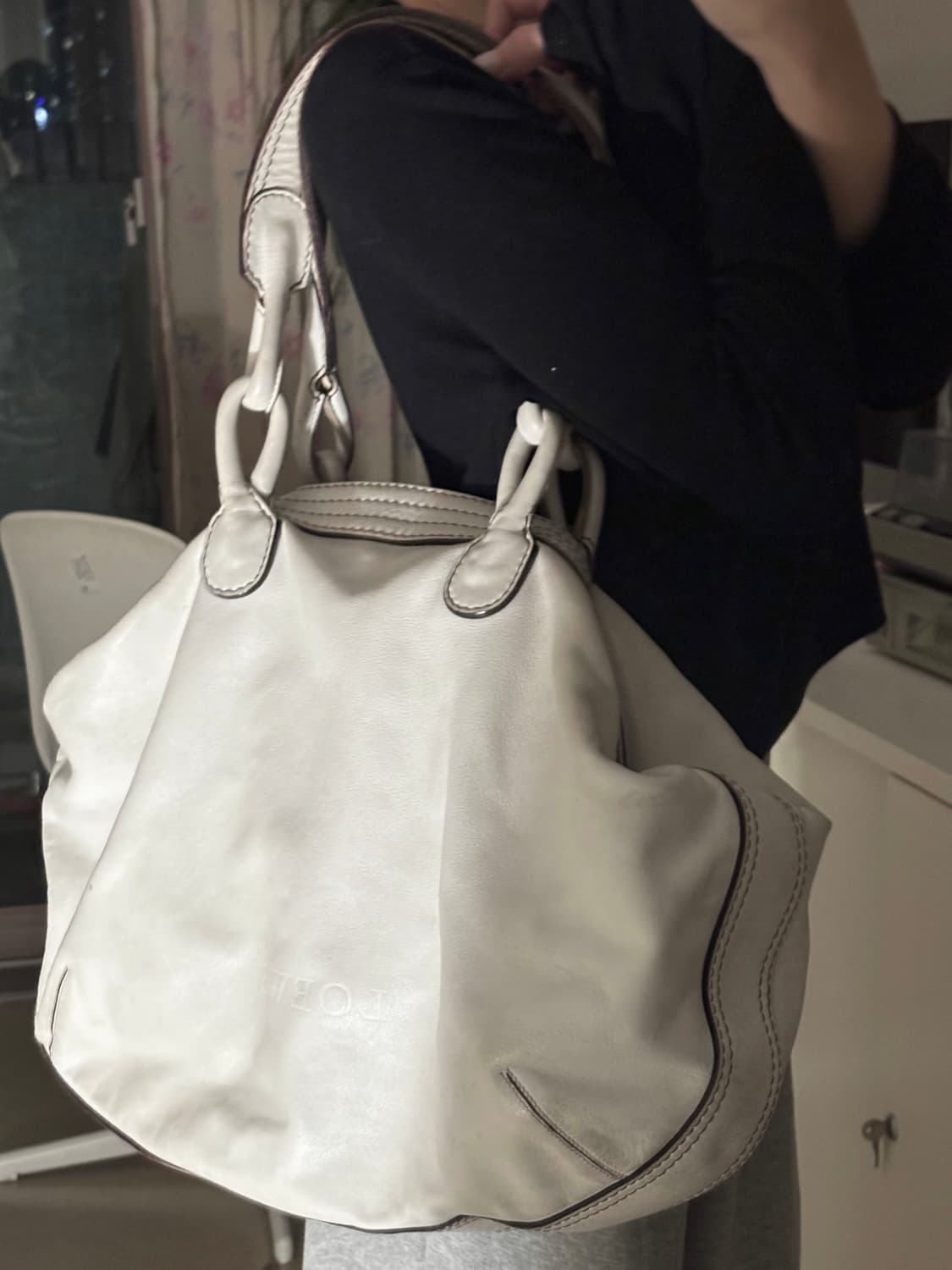 로에베 피에스타 숄더백 상품이미지6