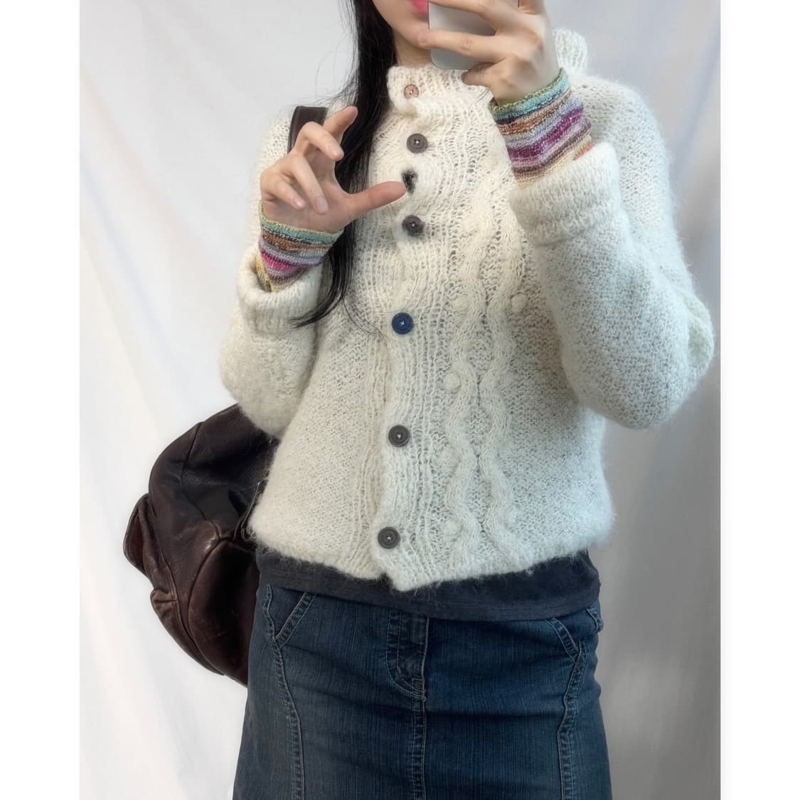 멀티 컬러 버튼 가디건 상품이미지1