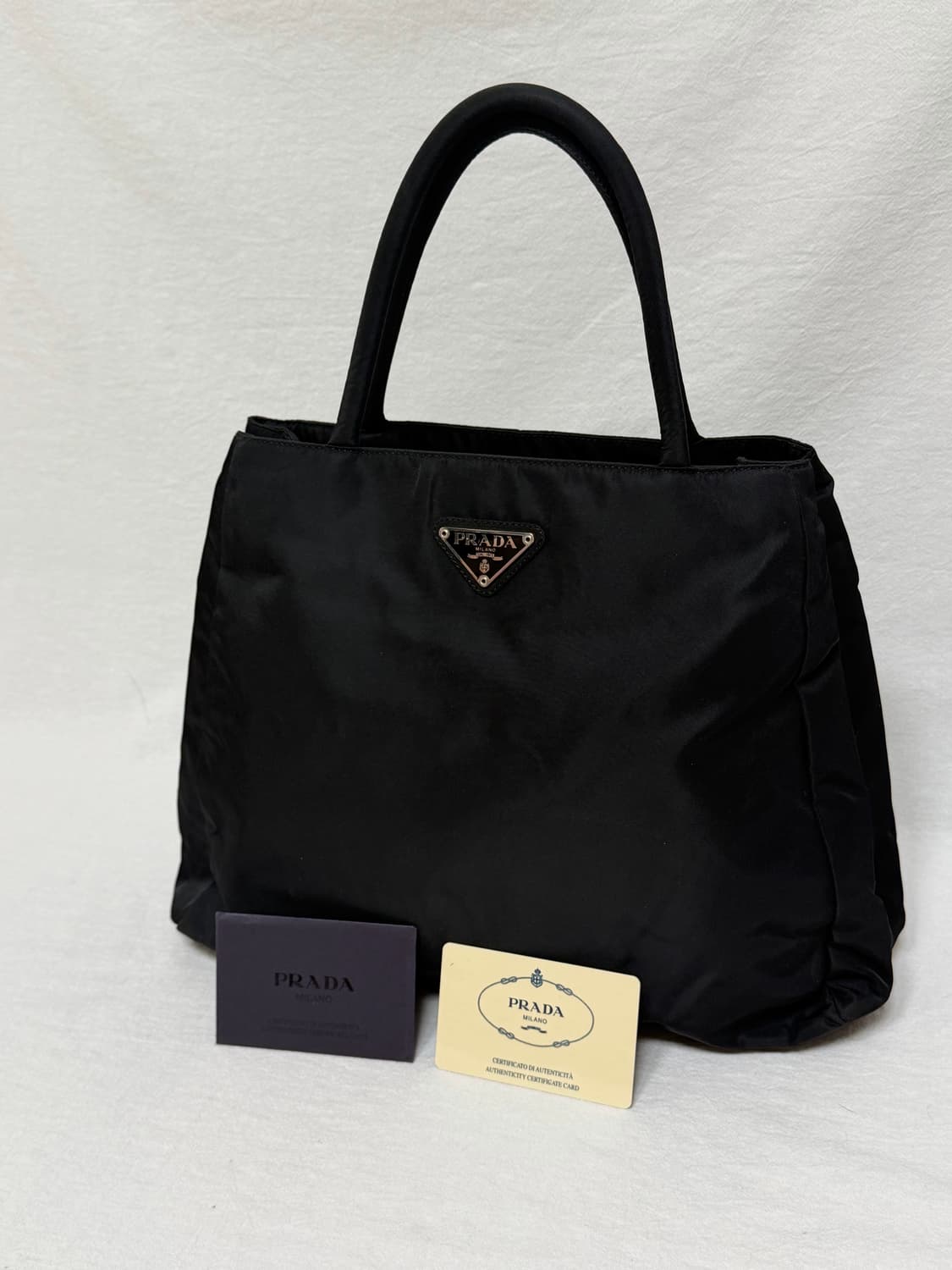 정품 프라다 포코노 나일론 블랙 토트백 핸드백 상품이미지3