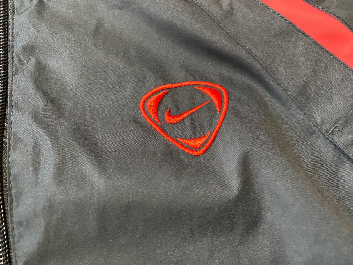 Nike 바람막이 xL 105 상품이미지2