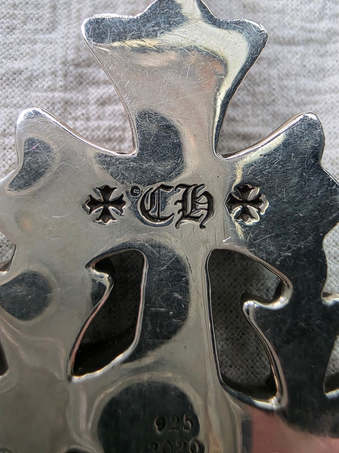 클롬하츠 3ch 트리플 크로스 펜던트 판매합니다 상품이미지6