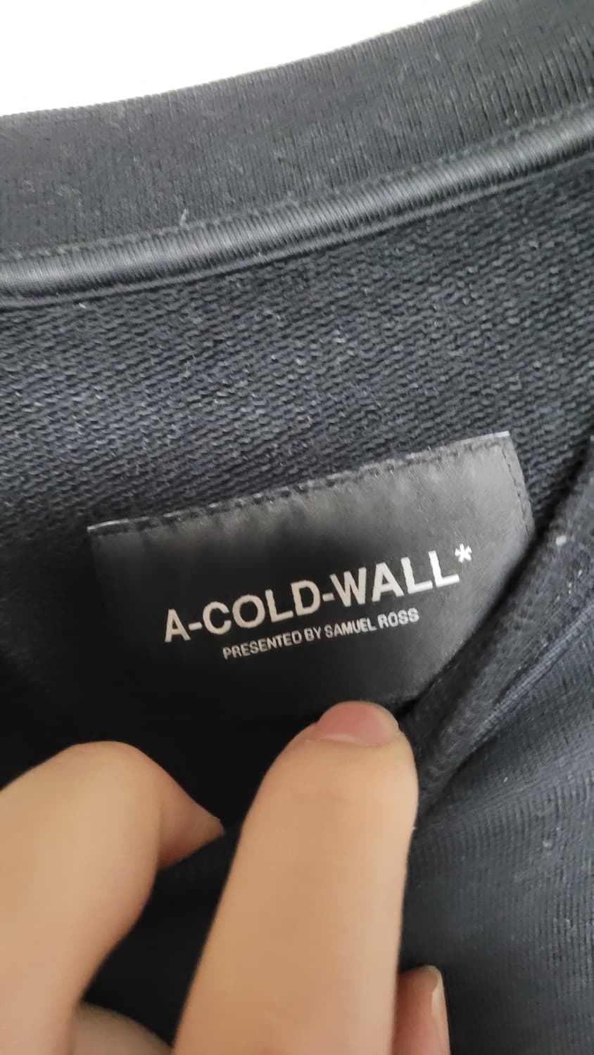 어콜드월 맨투맨 정품 상품이미지3