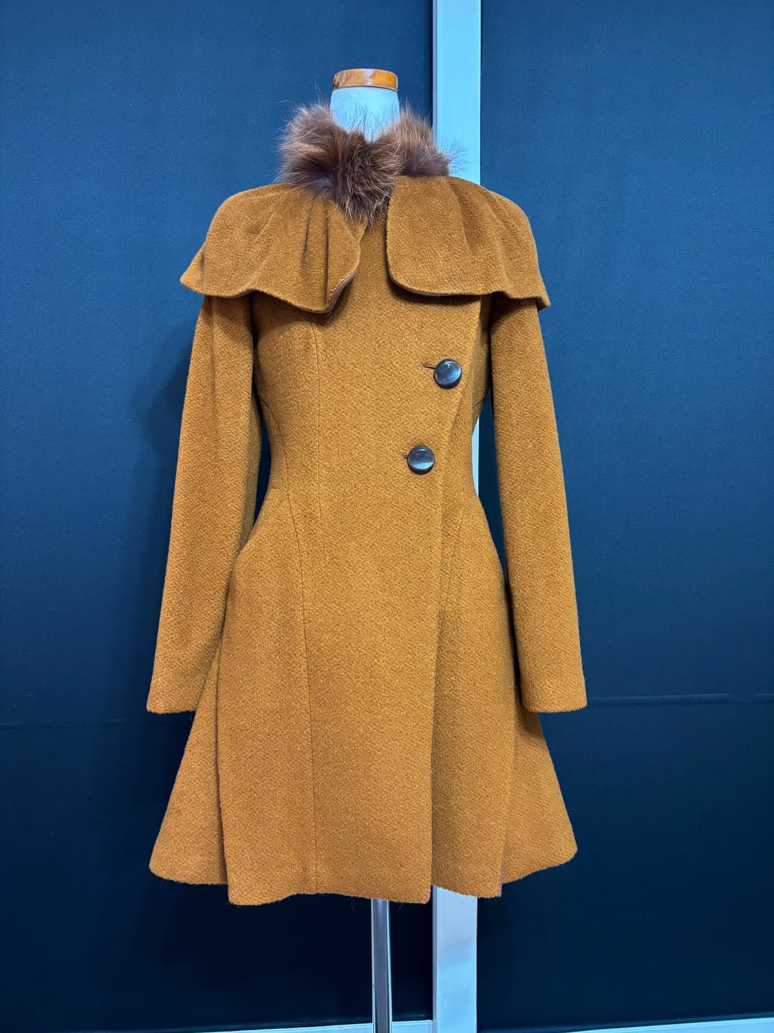 새제품ㅡ 에고이스트 셔링 케이프 코트 55 상품이미지1