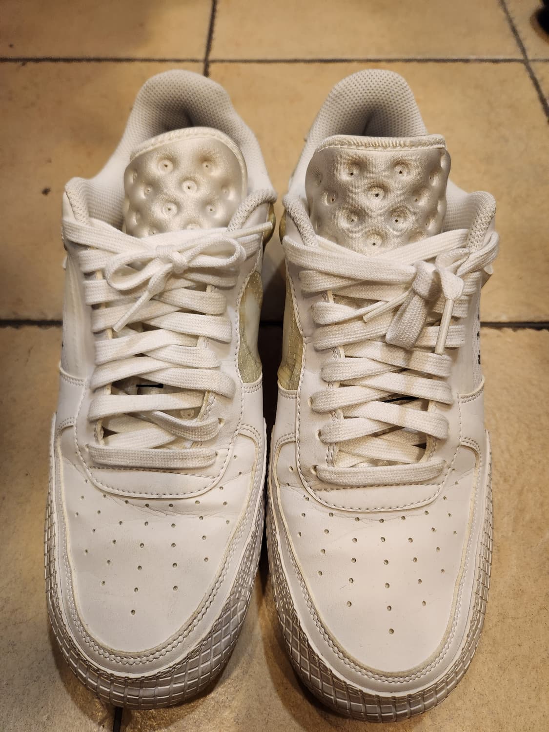 나이키 에어포스 1 타입 2 트리플화이트  상품이미지2