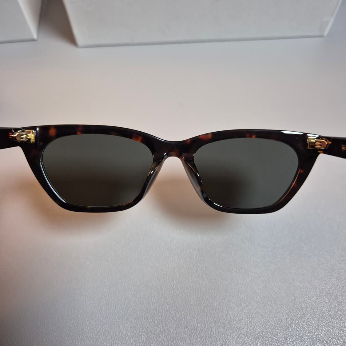 젠틀몬스터 지젤 GISELE T1 선글라스 상품이미지7