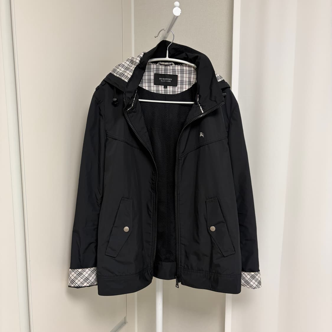 버버리 블랙 바람막이 봄 자켓 상품이미지7