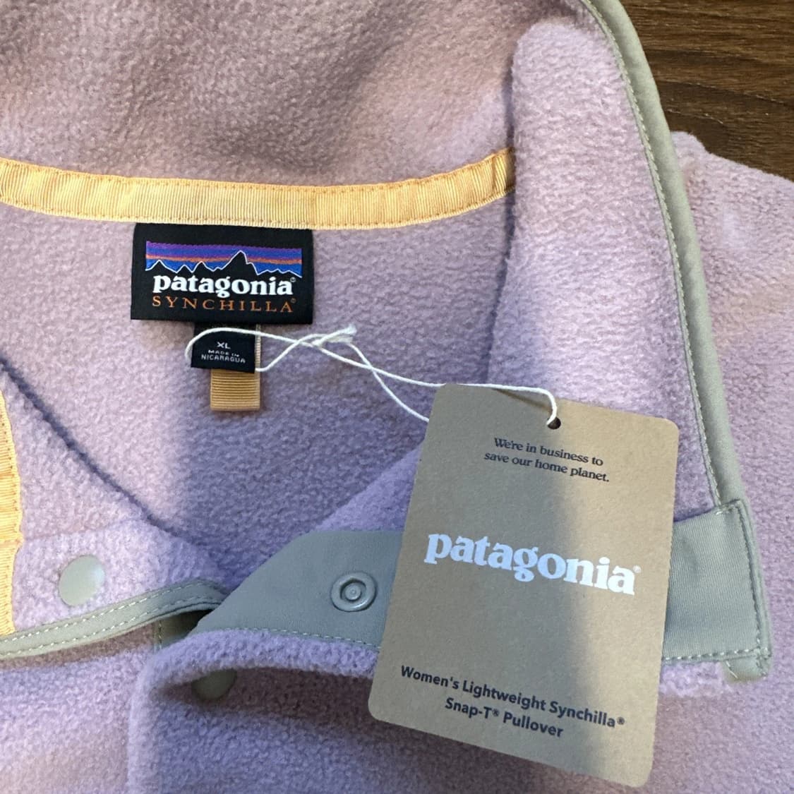 24FW 파타고니아 신칠라 스냅-T 라일락/브라운/베이지 상품이미지2