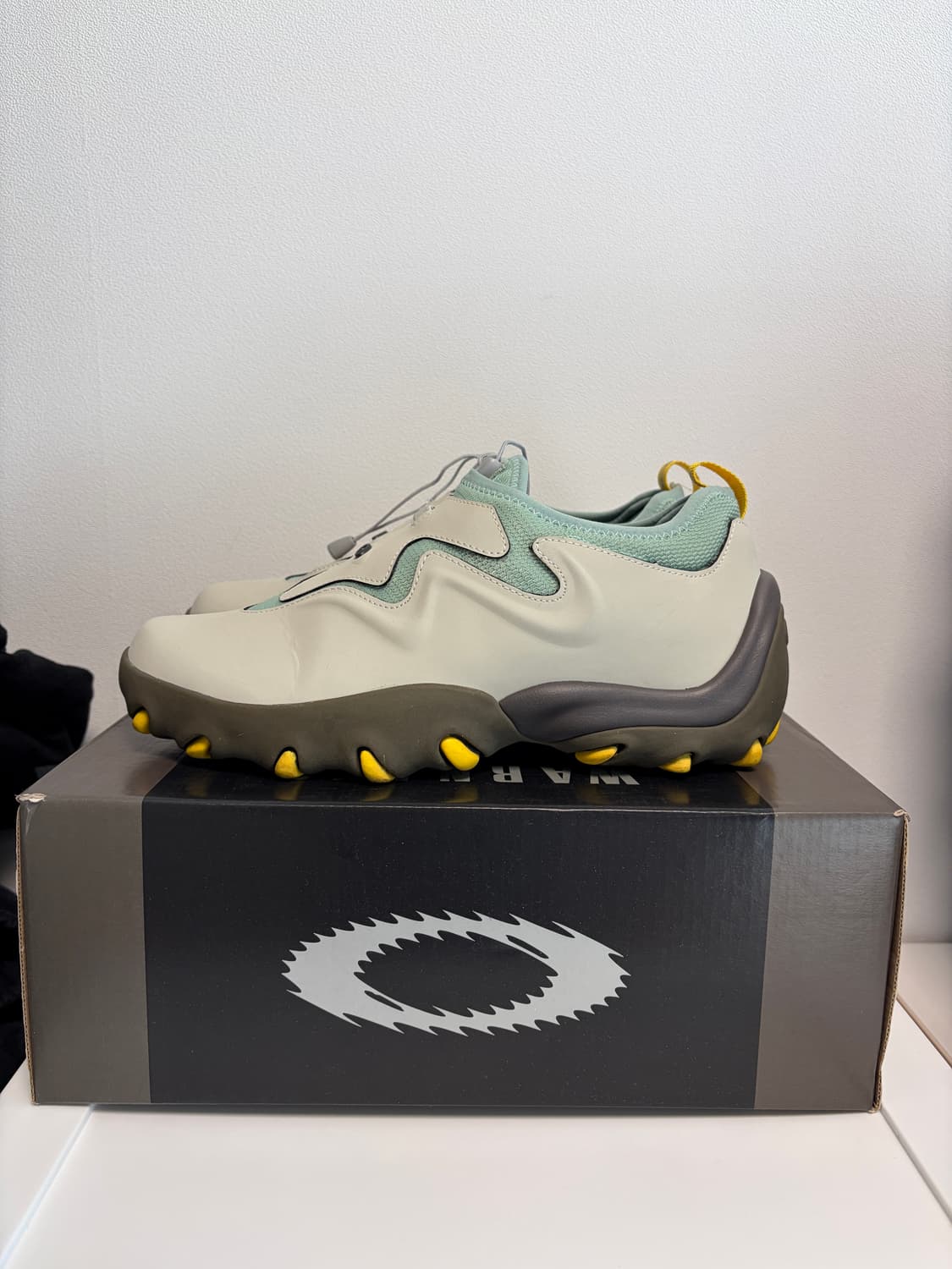 오클리 티스 슬립온 PIET 상품이미지1