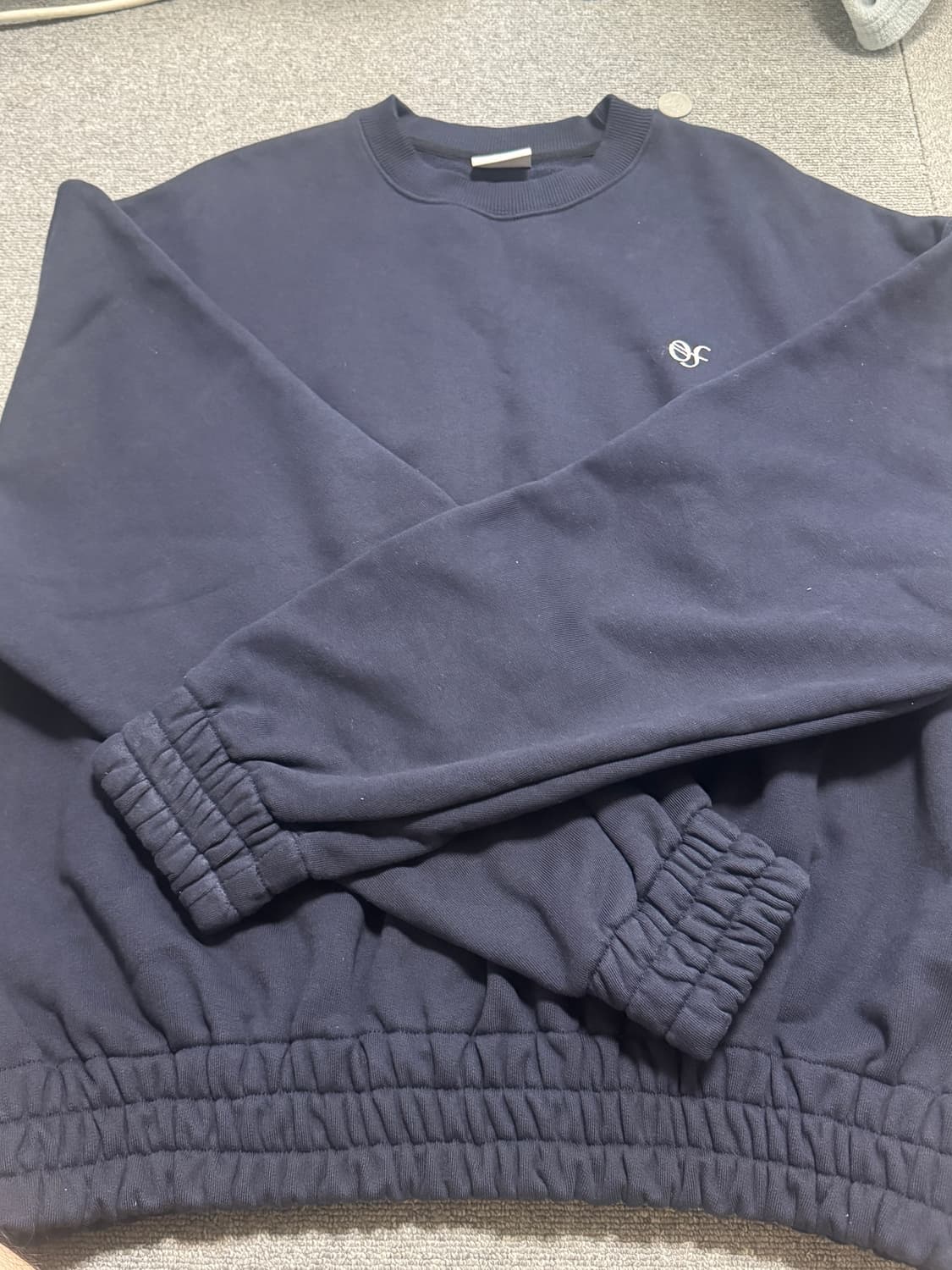 아트오브필드 맨투맨 판매 상품이미지1