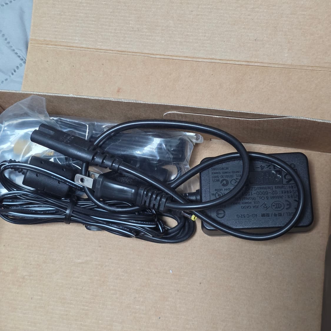 무료배송) Casio EX-V8 판매합니다 상품이미지7