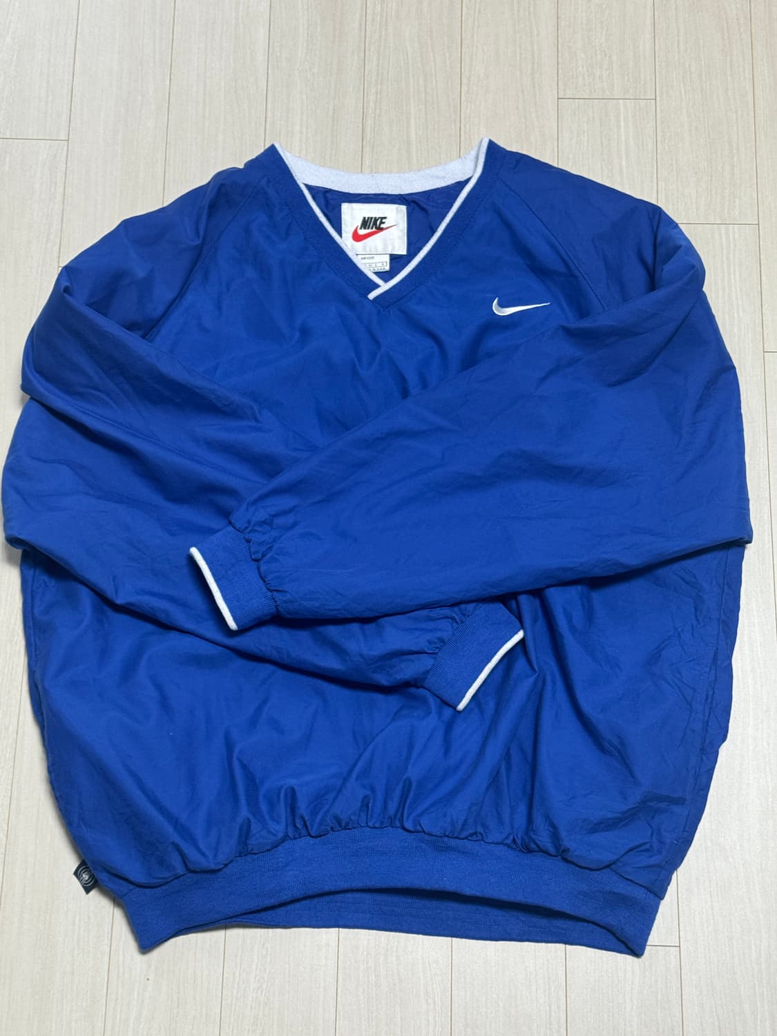 나이키 웜업 맨투맨 상품이미지1