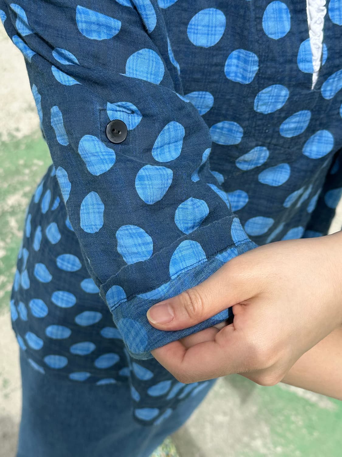 블루 도트 패턴 오픈 카라 셔츠 상품이미지6