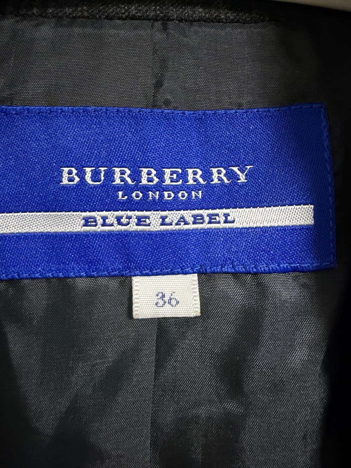 버버리 블루 라벨 금장 버튼 테일러드 재킷 상품이미지3