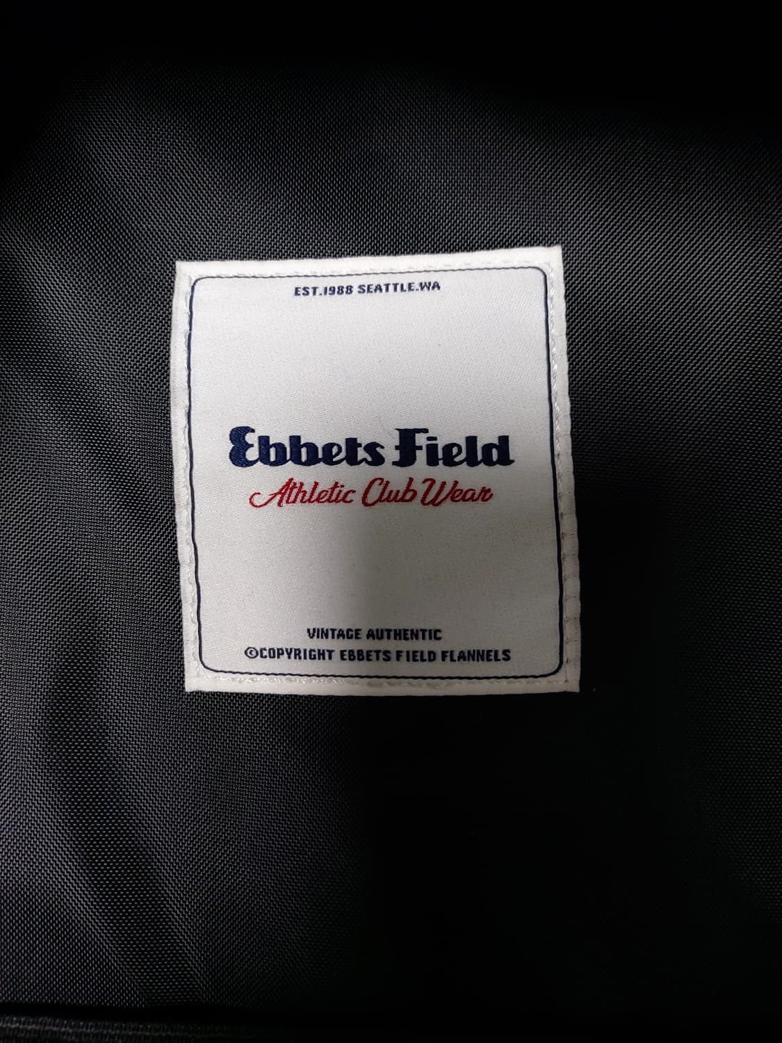 이벳필드(EBBETS FIELD)의 코듀라 챌린저 백팩 31L

 상품이미지8