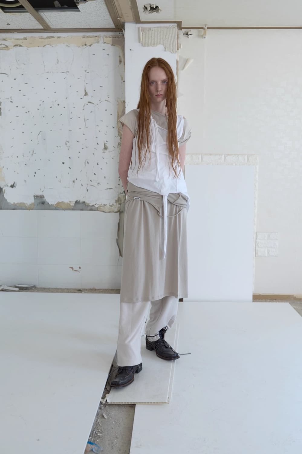 REPOS LAYERD WRAP SLEEVELESS T-SHIRTS  상품이미지3