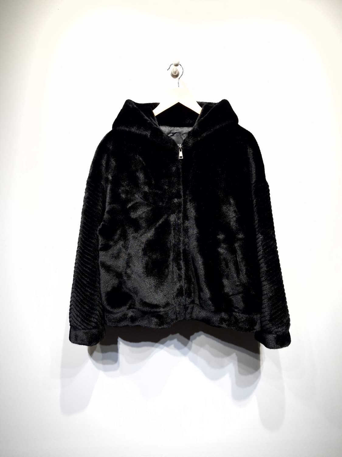 르투아 밍크퍼 후드 자켓 블랙_L 상품이미지2