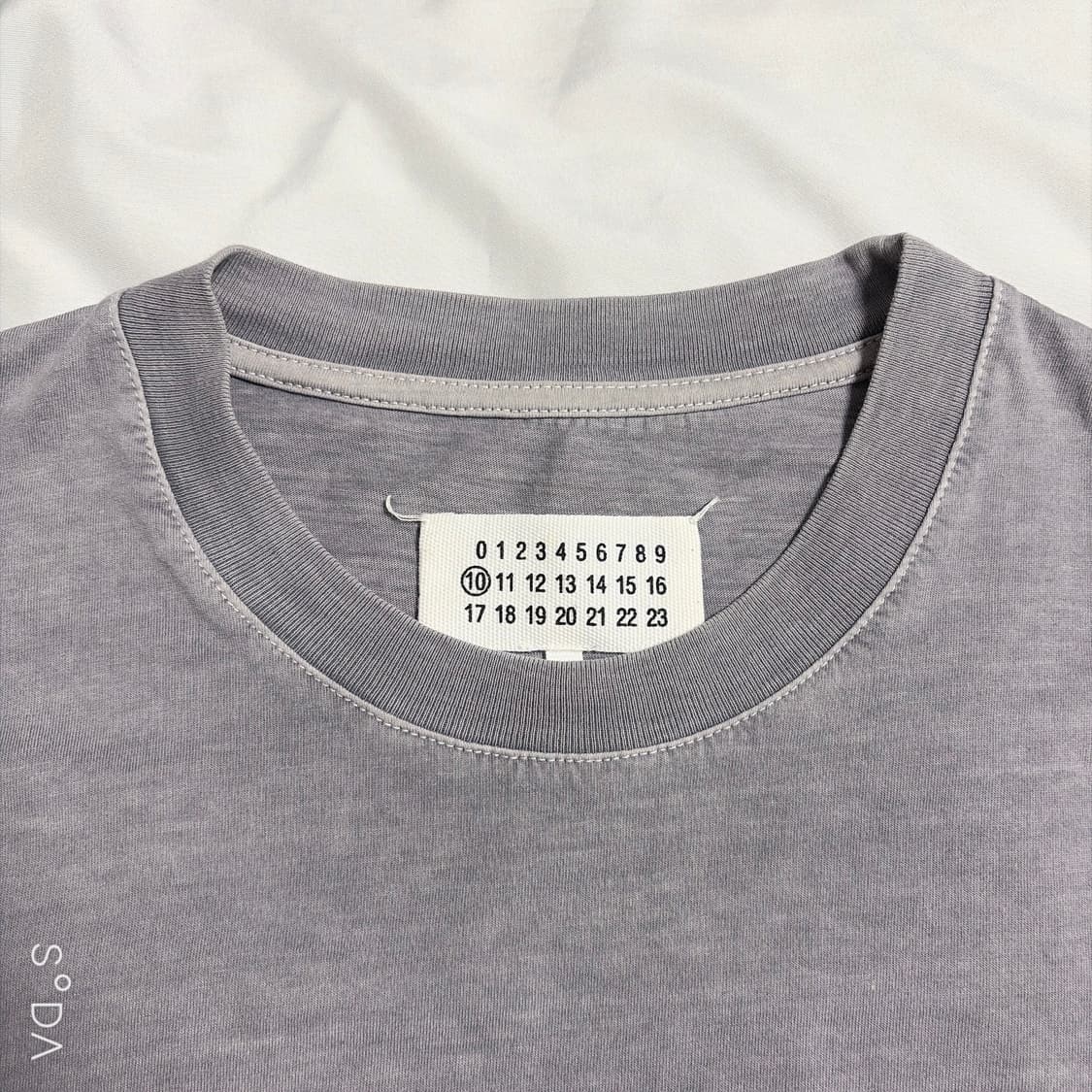 마르지엘라 그레이 백스티치 반팔 티셔츠 상품이미지4