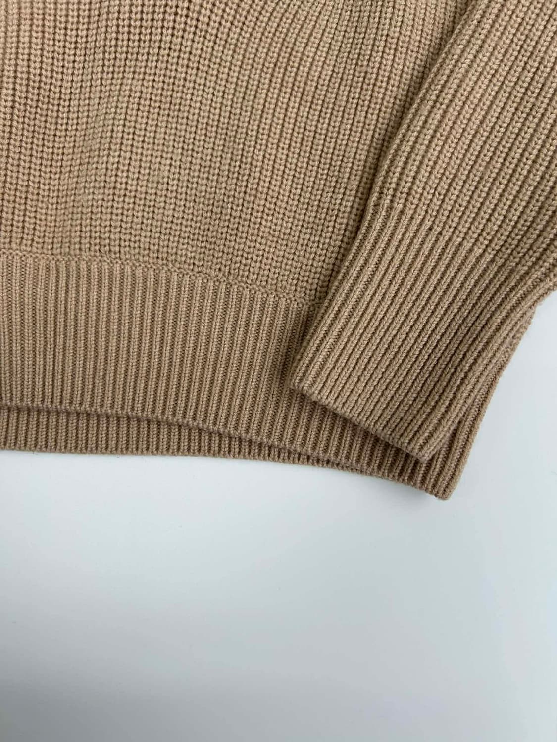 [XS]IRO 이로 22ss 신형 오디나 메리노 울 브이넥 니트 상품이미지7