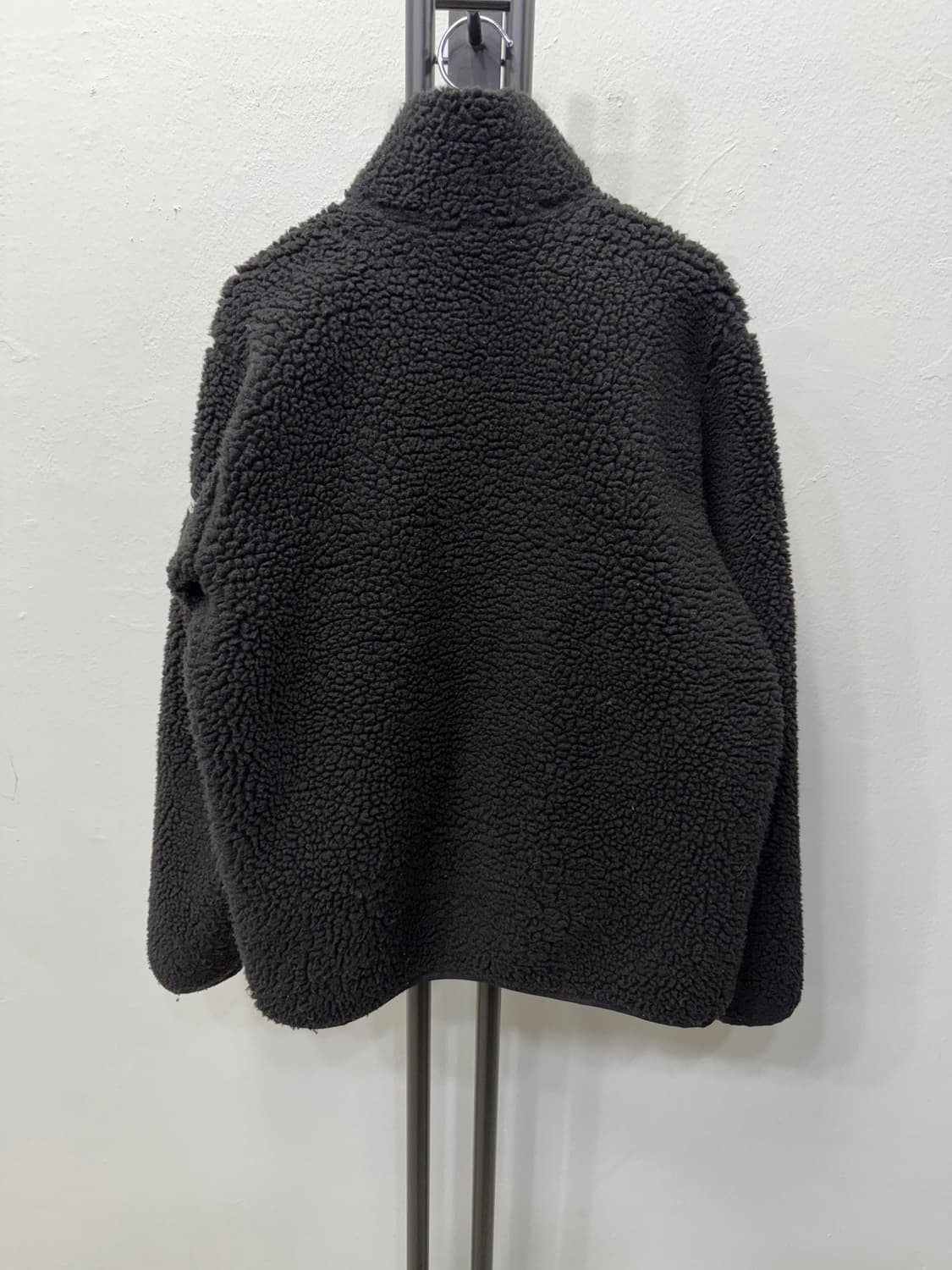 정품) 내셔널지오그래픽 검정색 뽀글이 플리스 후리스 S 상품이미지5