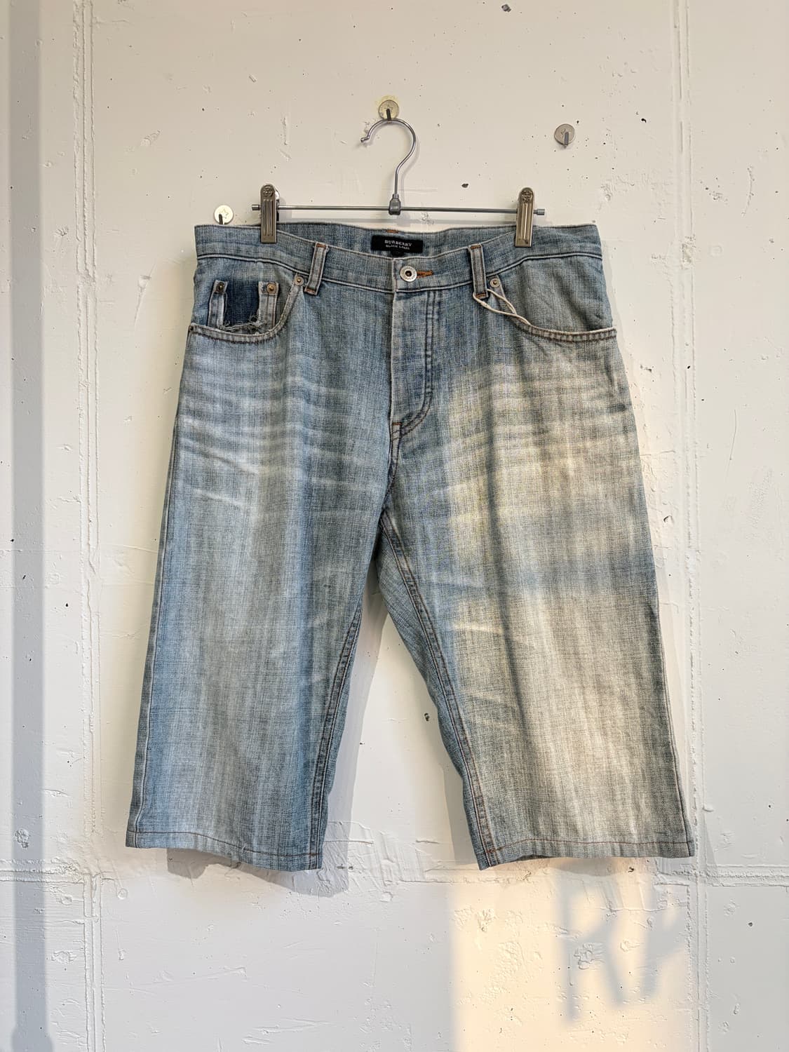 BURBERRY BLACK LABEL denim shorts 상품이미지1