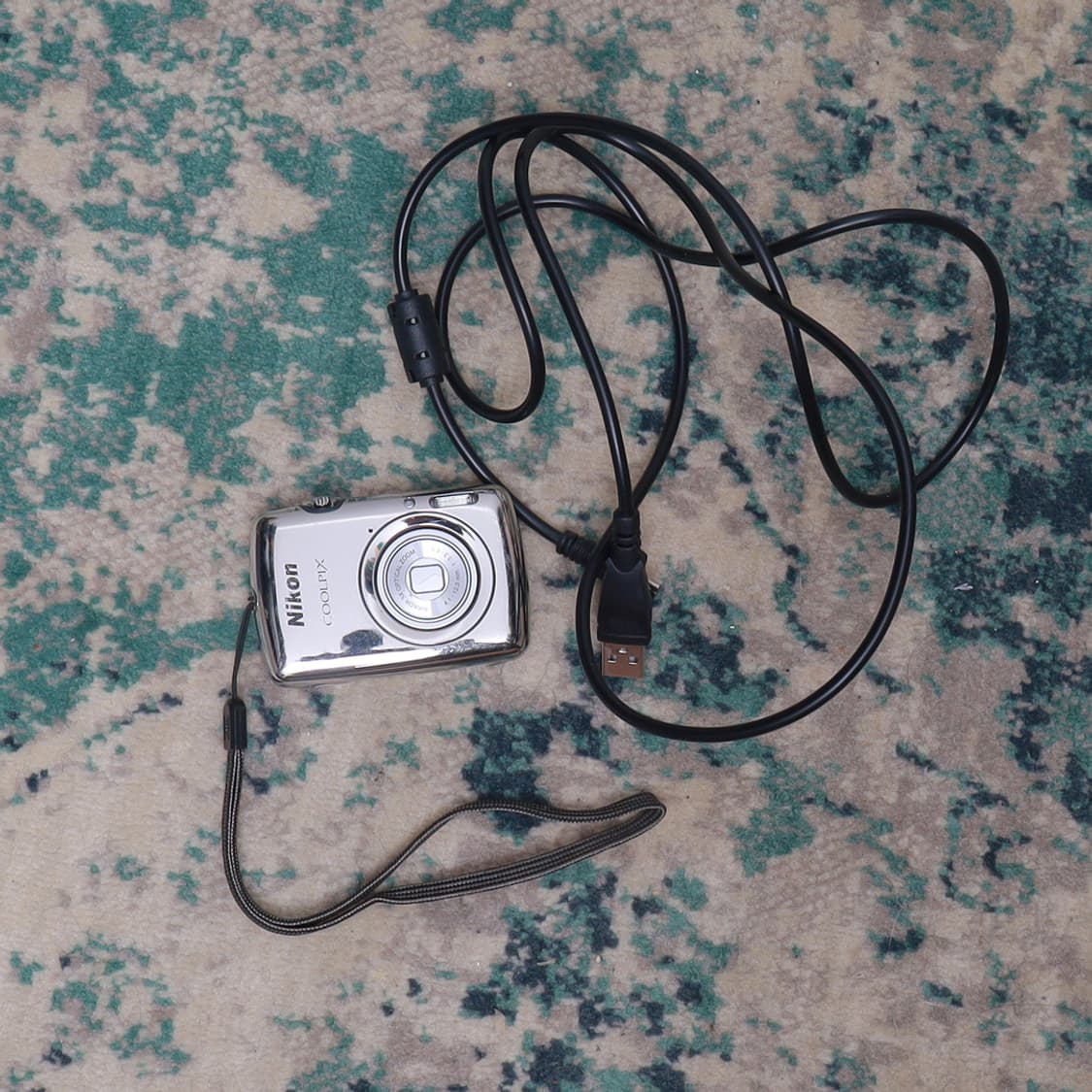 Nikon 빈티지카메라 니콘 쿨픽스 S01 Coolpix S01 실버 상품이미지1