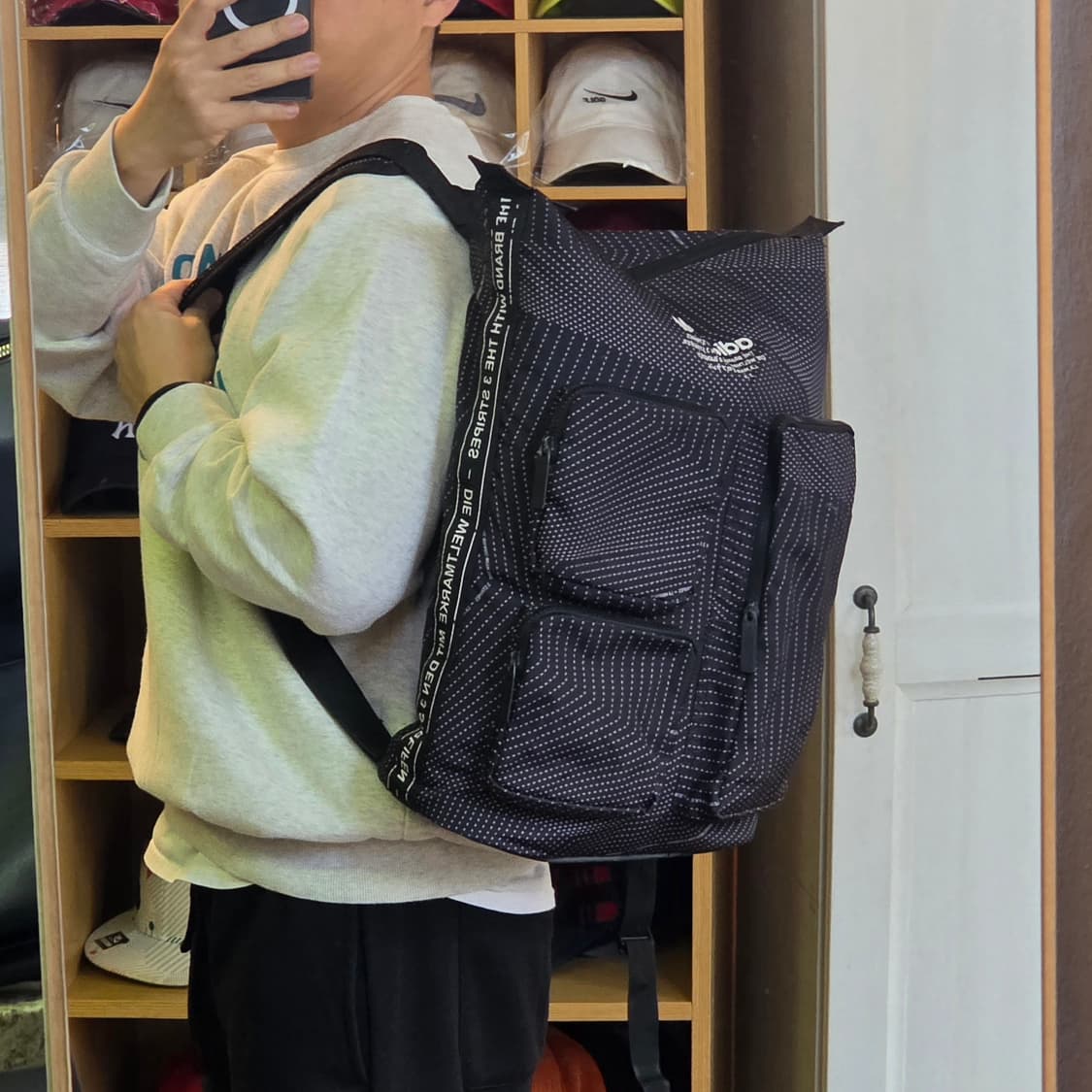 아디다스 NMD 백팩 상품이미지2