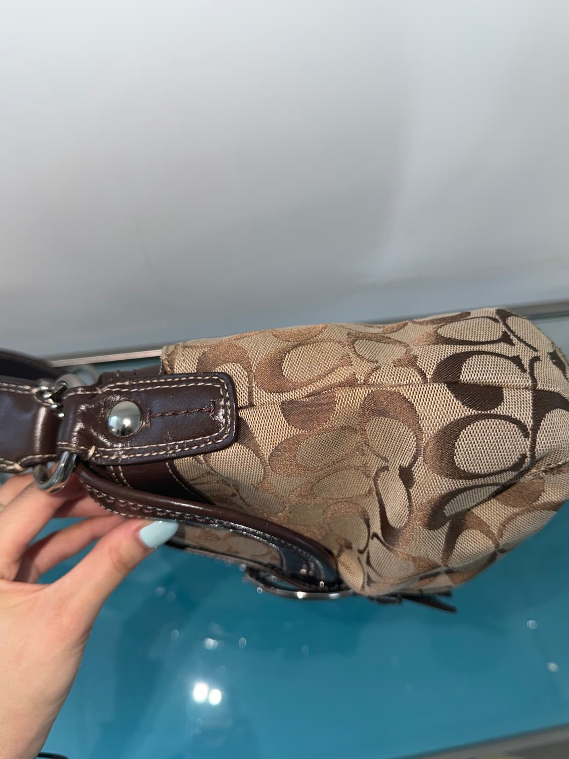 S급 🤎 Coach Signature Buckleback 상품이미지5