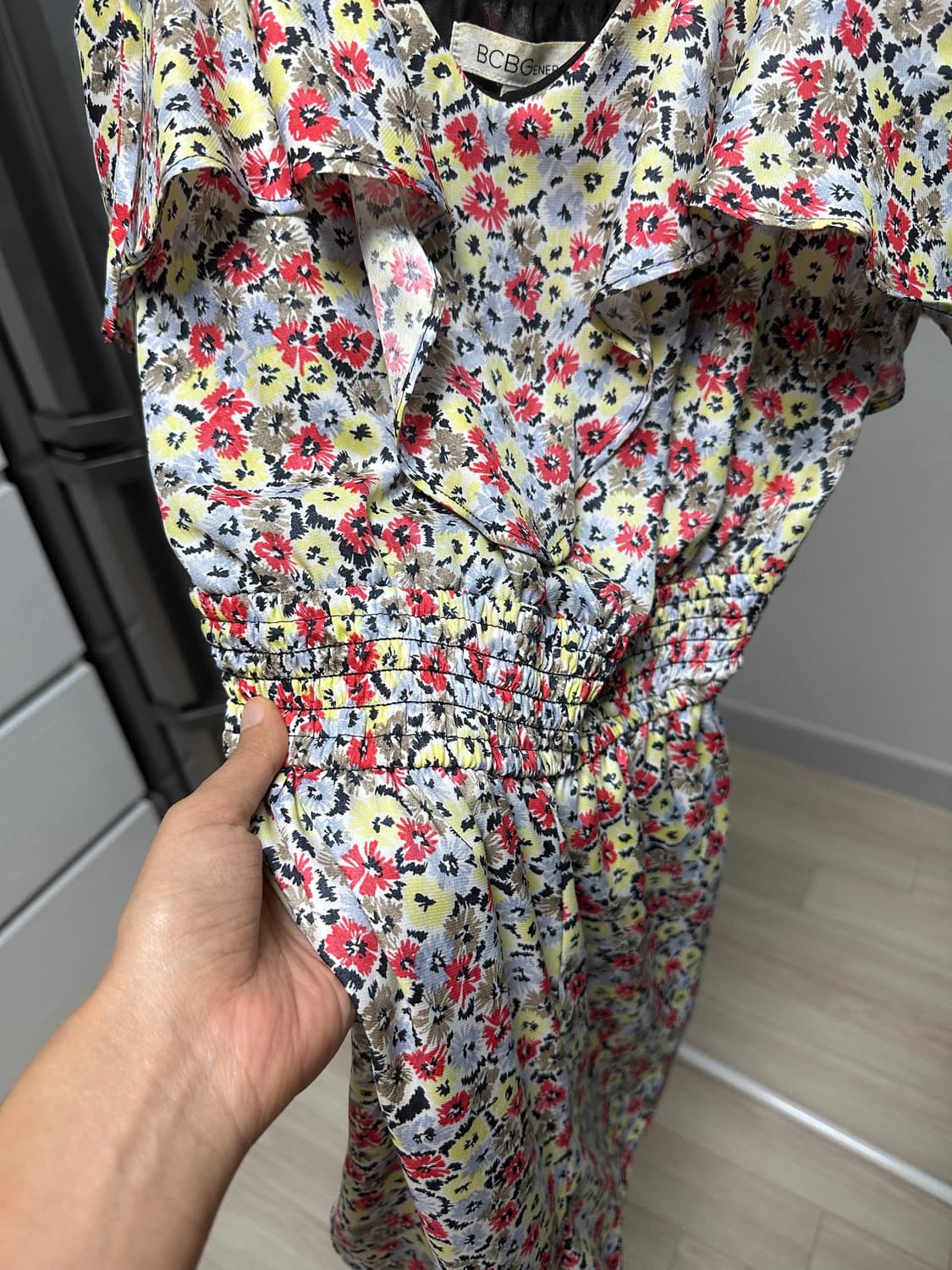 BCBG 플라워 점프수트 반바지 xs 상품이미지5